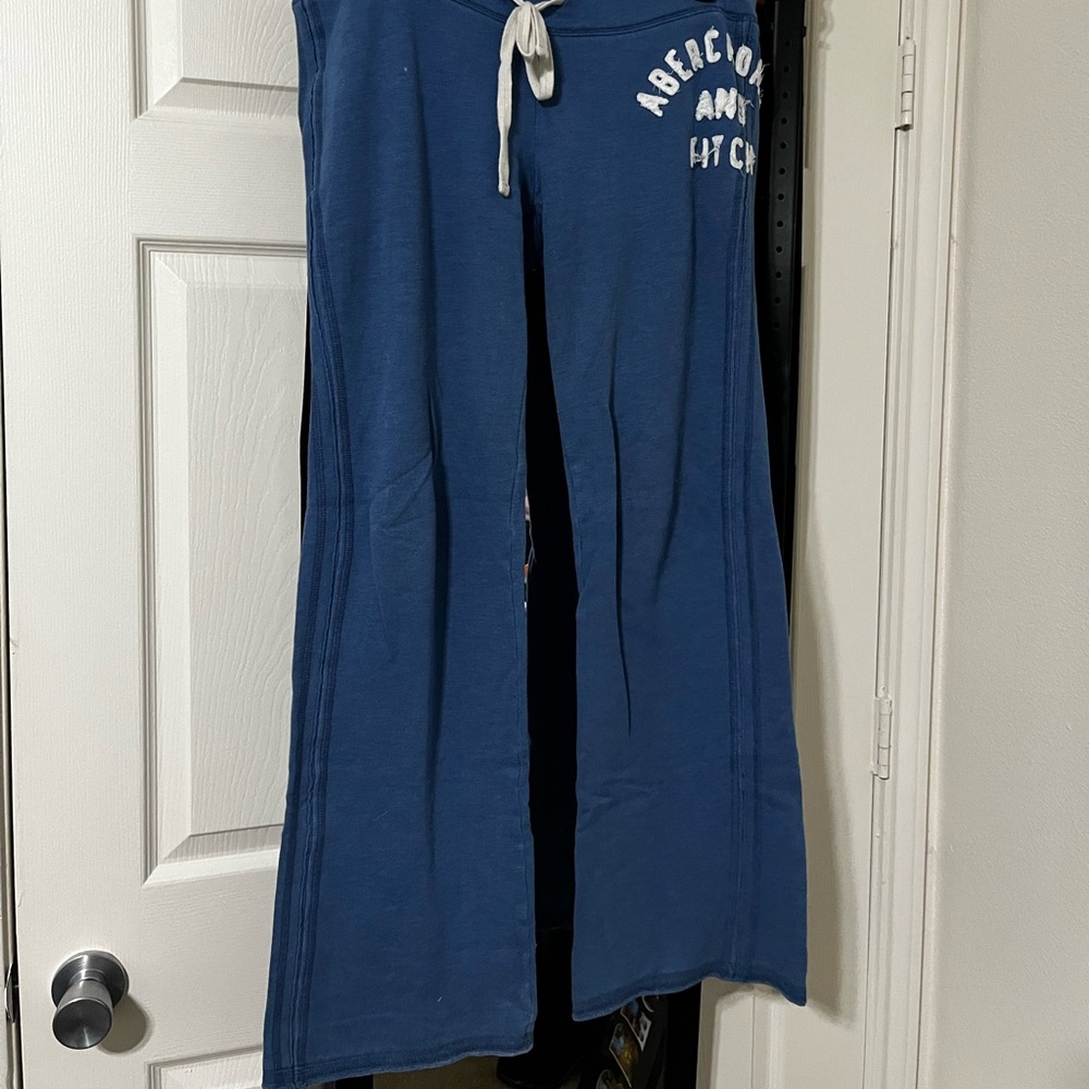Abercrombie and fitch super soft sweatpants with no pockets